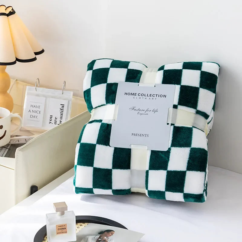 Retro Checkerboard Flannel Throw