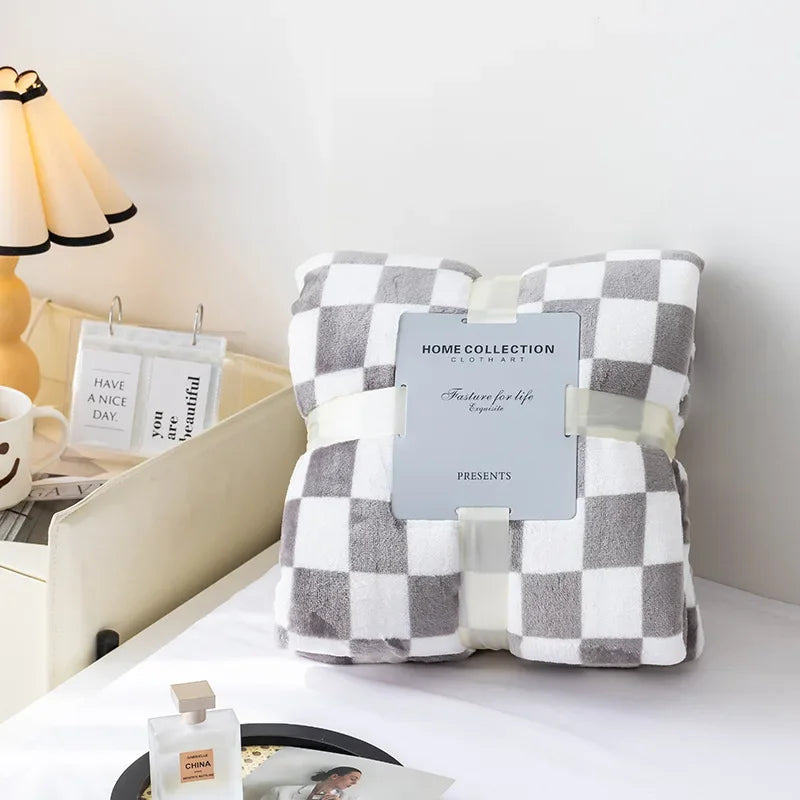 Retro Checkerboard Flannel Throw